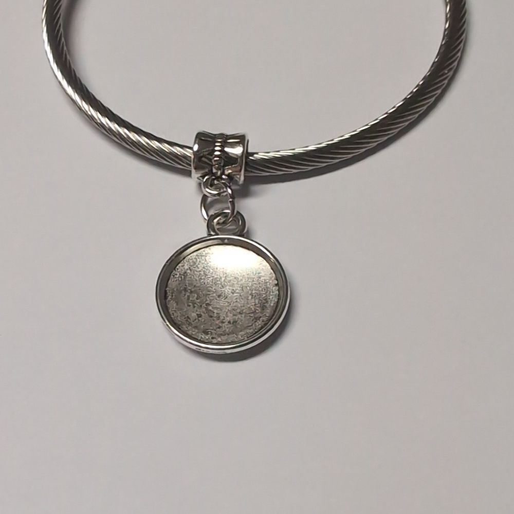 Silver Smiley Face Dangle Charm for Pandora Style Bracelet - Picture 3 of 4